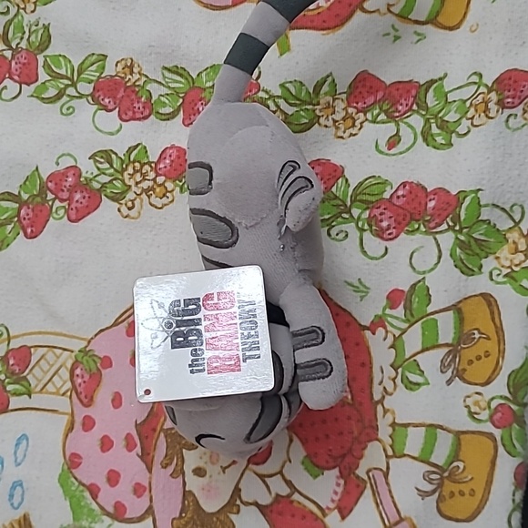Warner Bros The Big Bang Theory Soft Kitty Plush - Picture 2 of 3